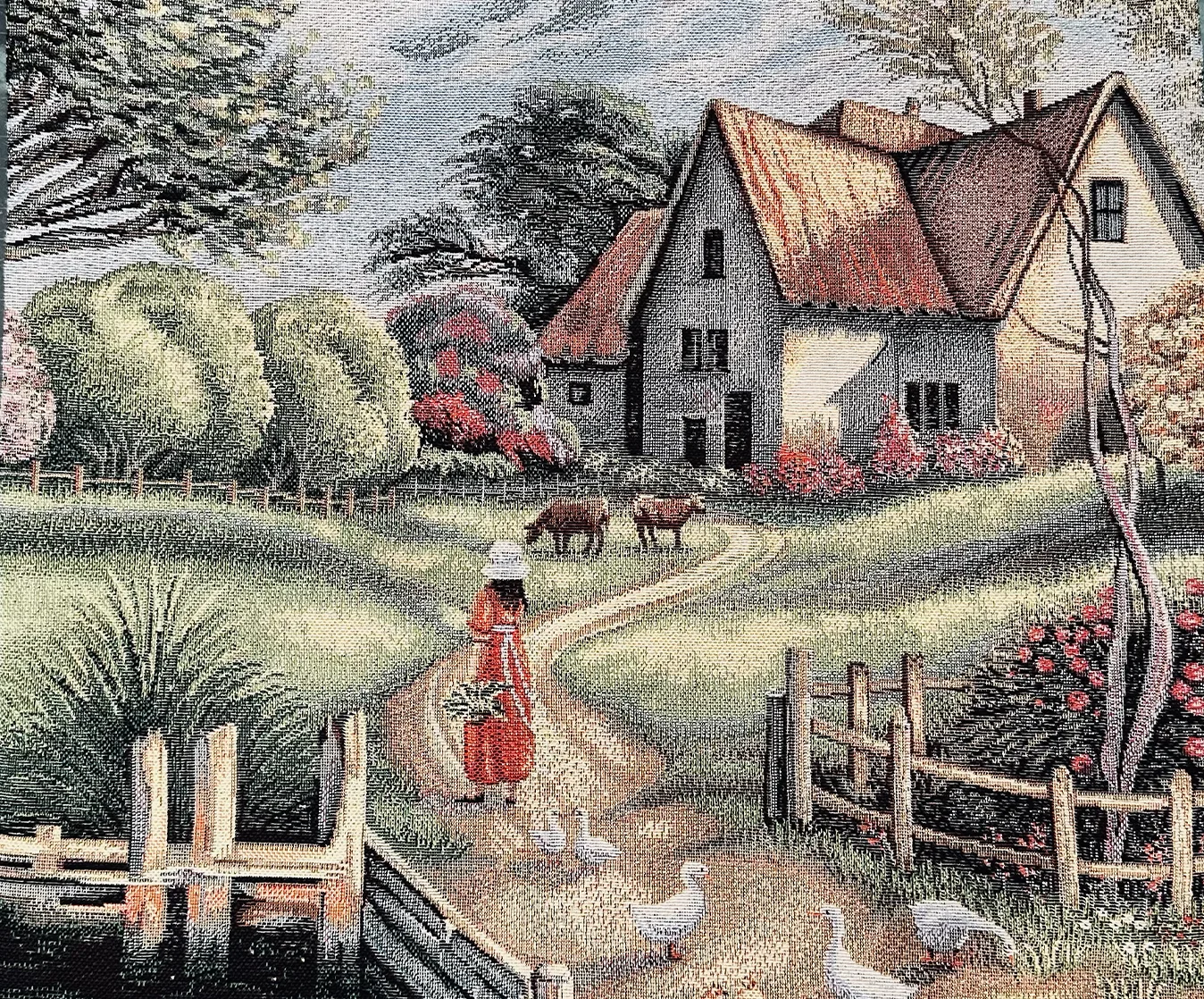 Cuscino .Il vero tessuto Gobelin è un tipo di tessuto pesante, lavorato a jacquard, che imita l’aspetto degli antichi arazzi.